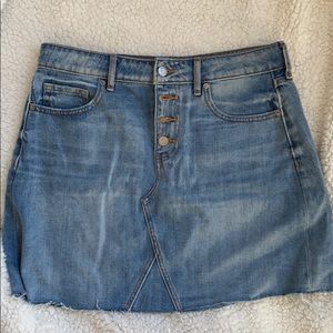 Medium wash denim skirt